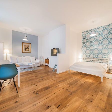 Vienna-Vintage-Apartment Bagian luar foto