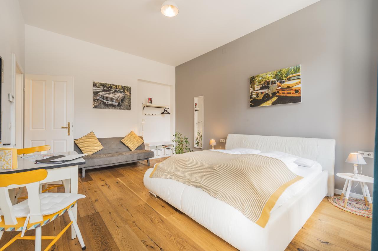 Vienna-Vintage-Apartment Bagian luar foto