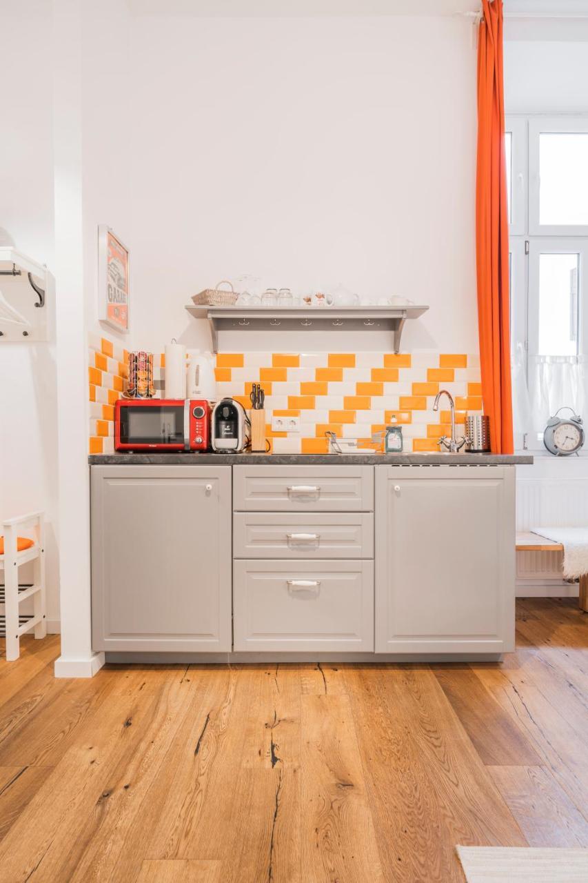 Vienna-Vintage-Apartment Bagian luar foto